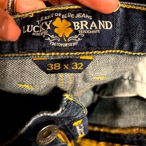 LUCKY BRAND JEANS 361 VINTAGE STRAIGHT MEN'S 38 x 32 DENIM LIKE NEW